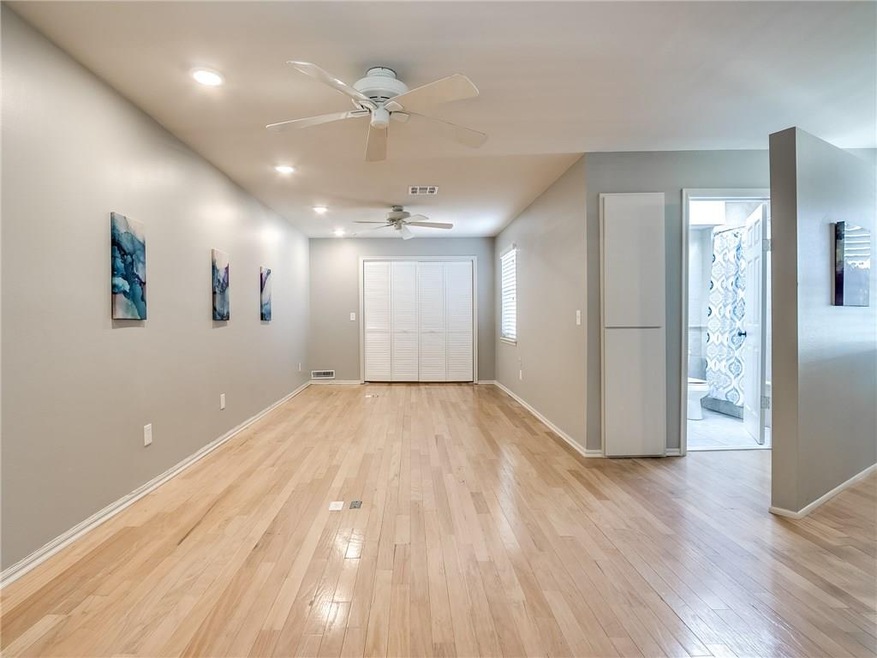 11400 Benttree Cir unit 11400, Oklahoma City, OK 73120 - photo 1