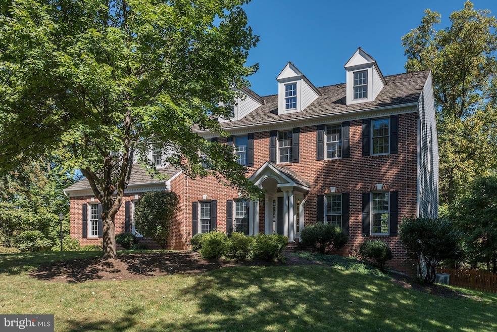 308 Gaines Ct SW, Leesburg, VA 20175 - photo 1