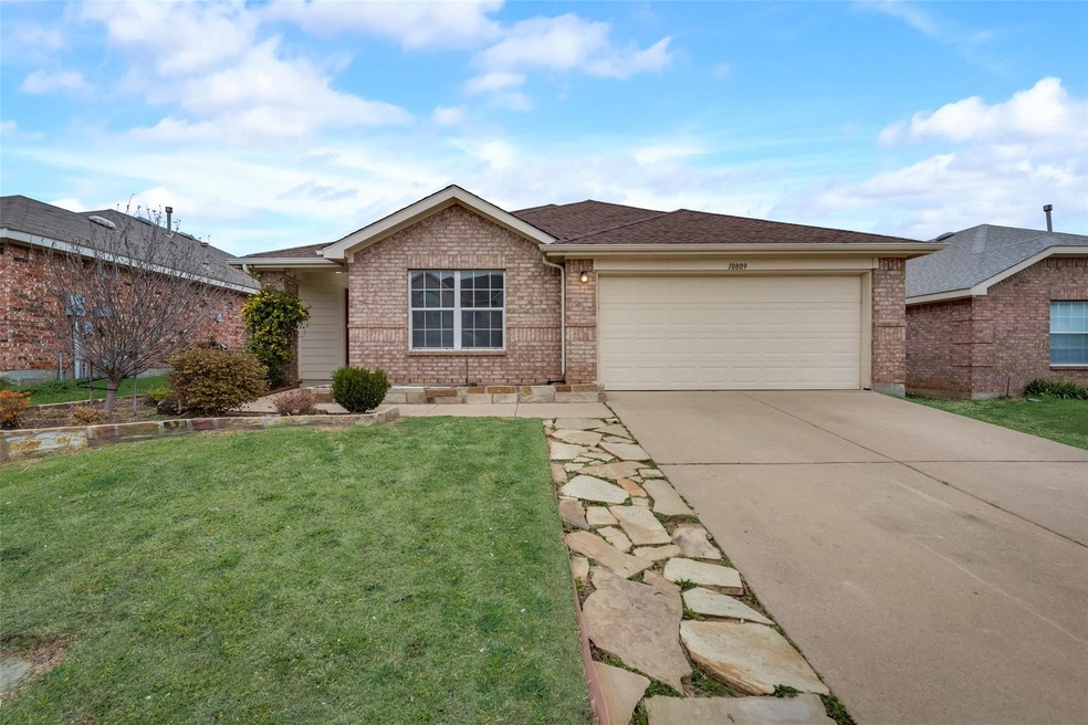 10809 Briaroaks Dr, Fort Worth, TX 76140 MLS 20550310