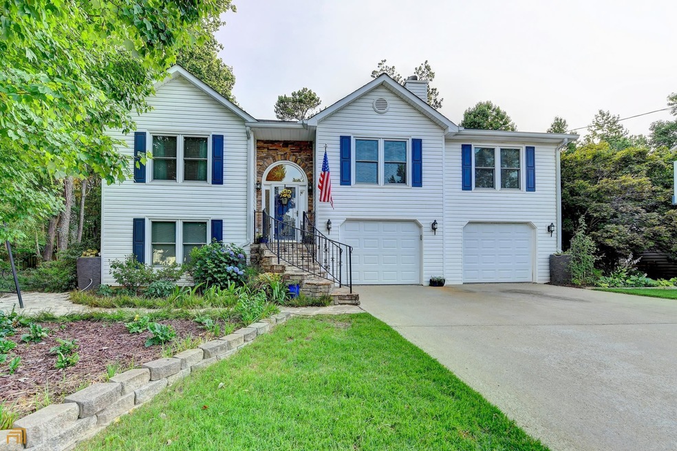 770 Holcombe Woods Ct, Auburn, GA 30011 - photo 1