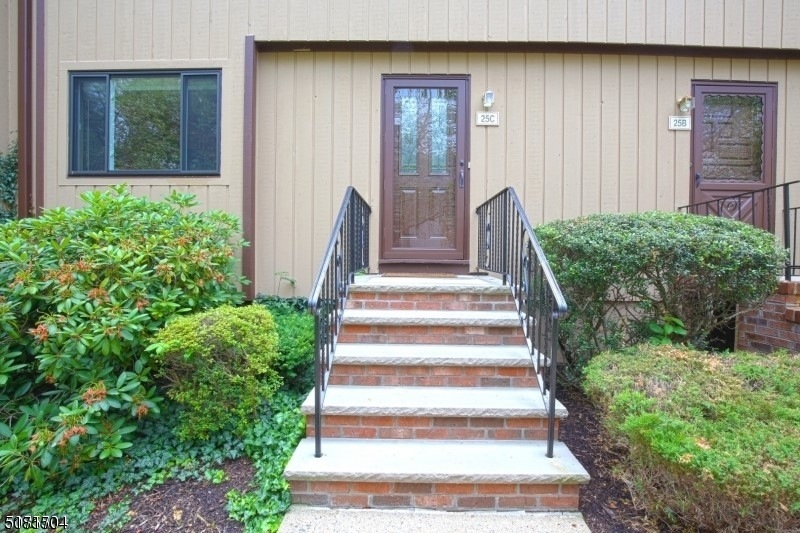 38 Park St unit 25C, Florham Park, NJ 07932 - photo 1