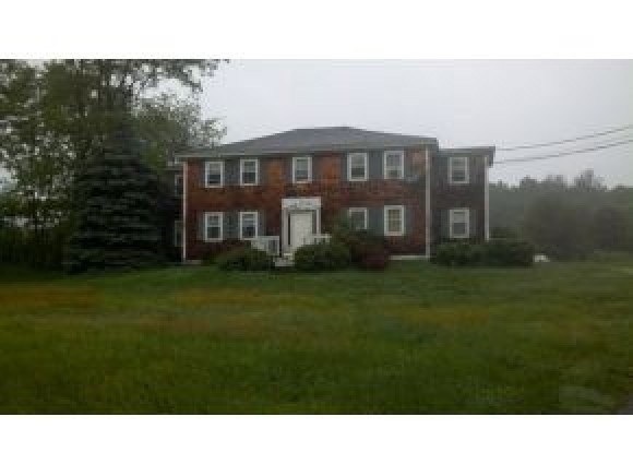 32 Squamscott Rd unit 6, Stratham, NH 03885 - photo 1