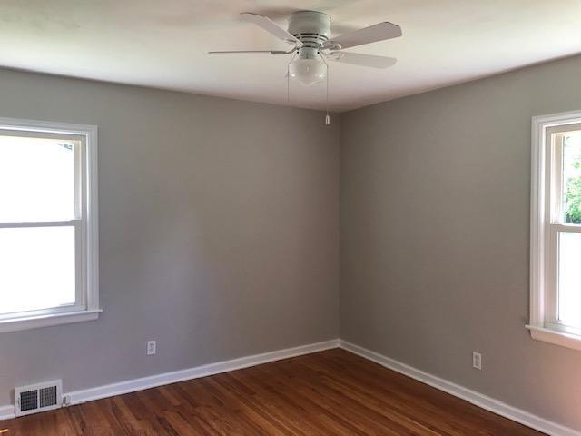 5542 Nieman Rd, Shawnee, KS 66203 - photo 1