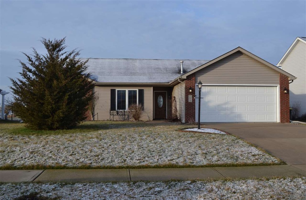 7613 Maeve Dr, Fort Wayne, IN 46835 - photo 1