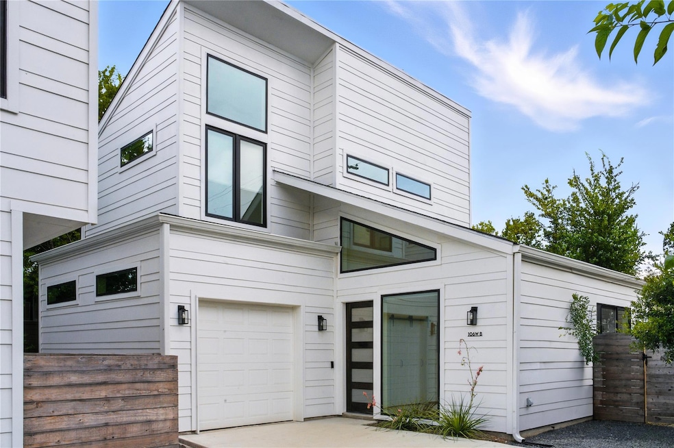 Contemporary house featuring a garage