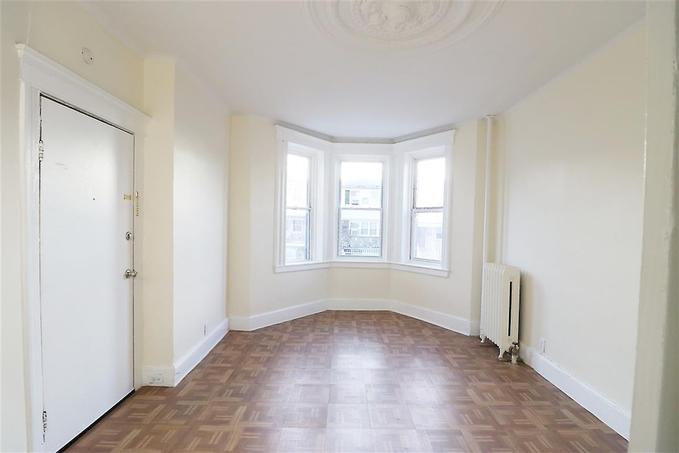 86 Neptune Ave unit 1L, Jersey City, NJ 07305 - photo 1