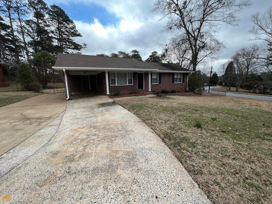 6408 Highview Rd, Morrow, GA 30260 - photo 1
