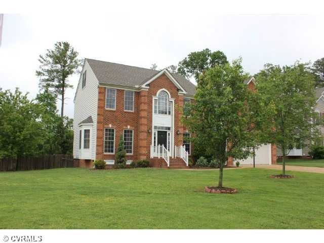 Exterior Front - Brick Corner lot