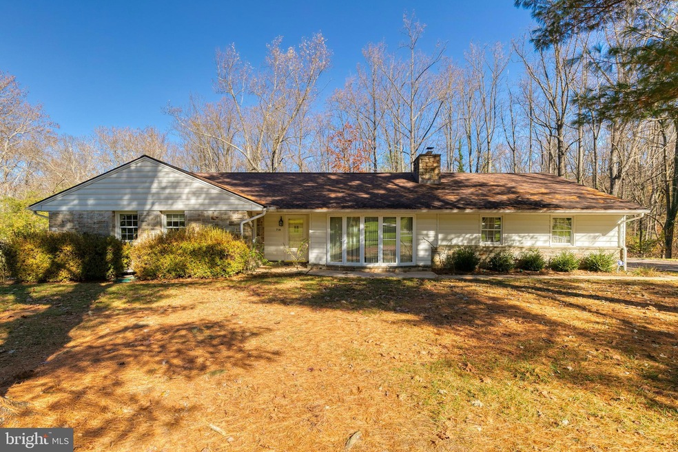 718 Hickory Lot Rd, Towson, MD 21286 - photo 1