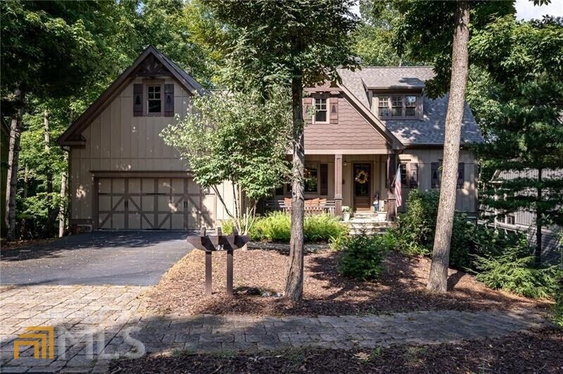 Charming Choctaw Village Cottage