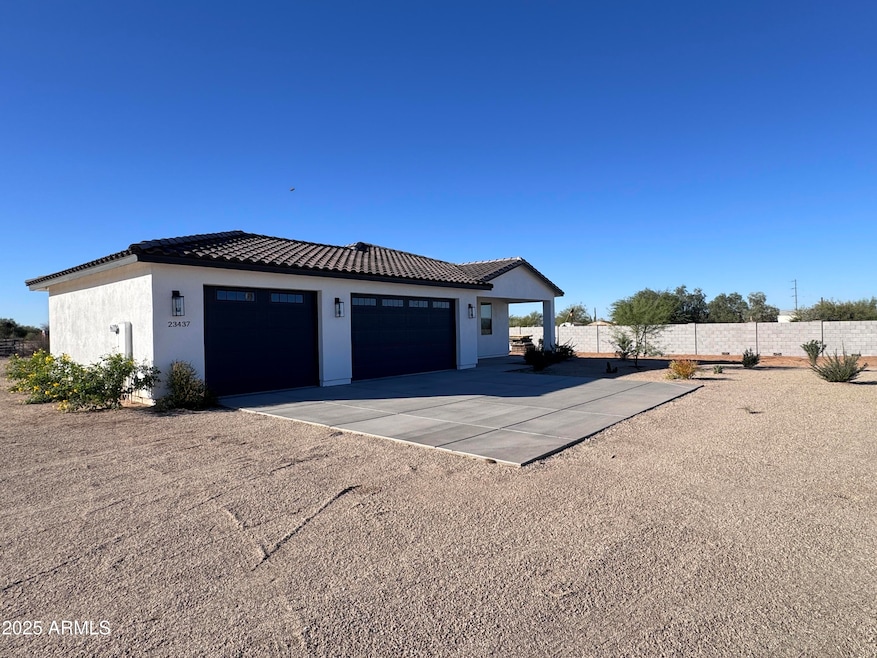 23437 E Cactus Forest Rd, Florence, AZ 85132 - photo 1