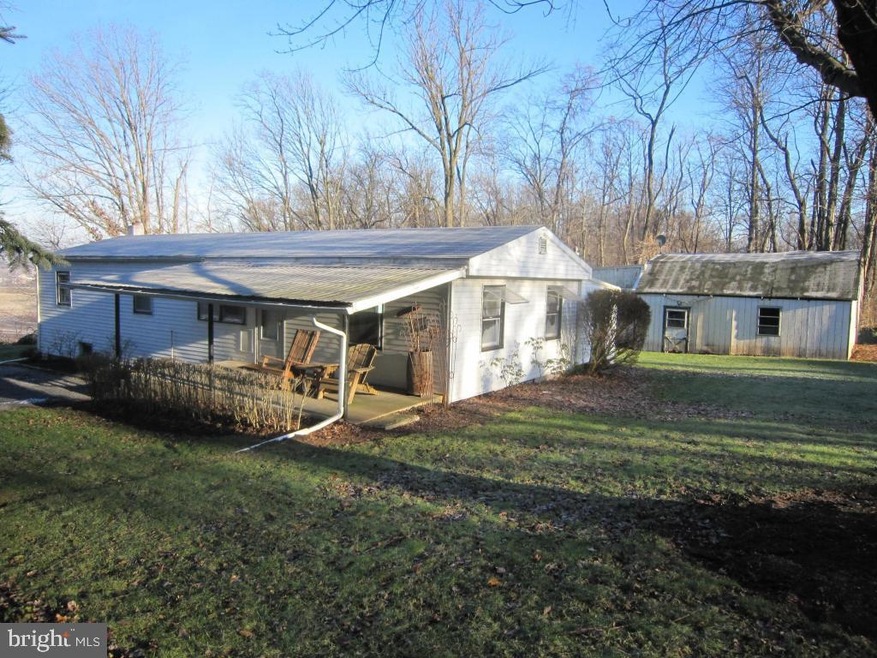 720 Red Run Rd, New Holland, PA 17557 - photo 1