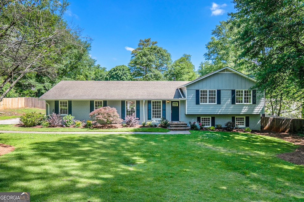 528 Chestnut Hill Rd SW, Marietta, GA 30064 - photo 1