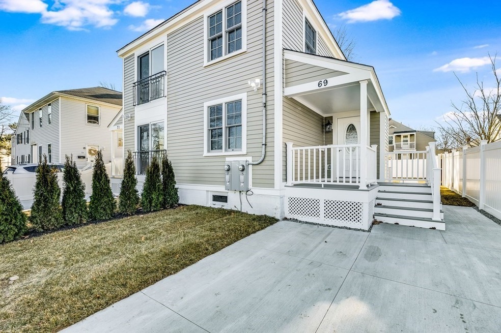 69-71 Avalon Ave unit 2, Quincy, MA 02169 - photo 1