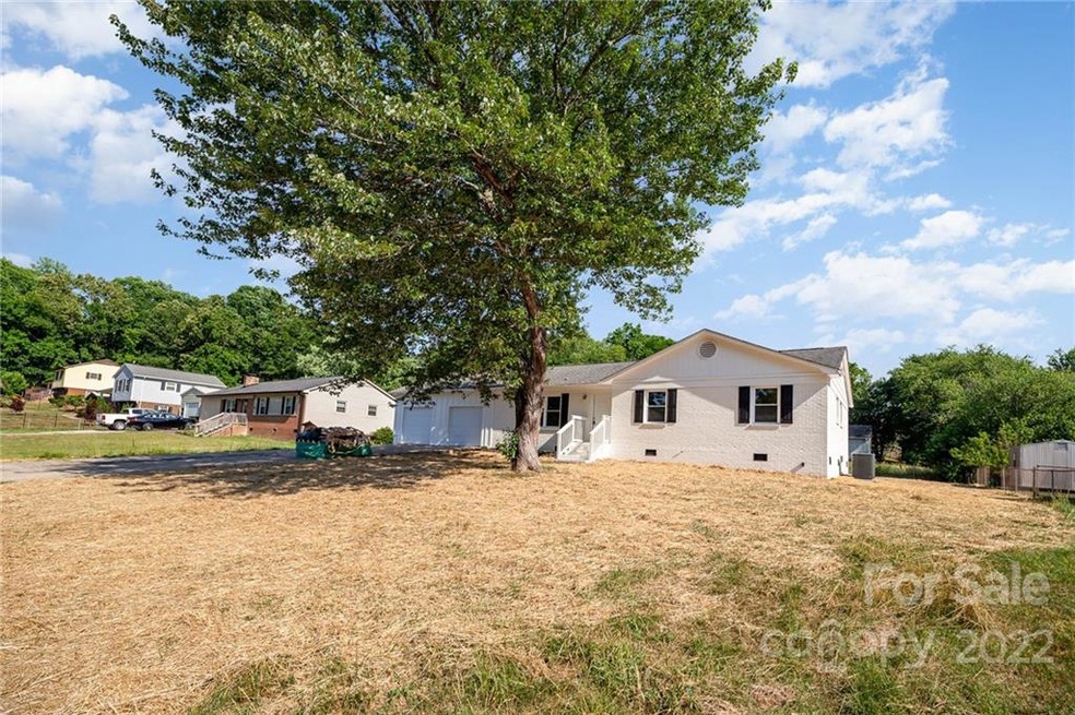 105 Rockledge Dr, Gastonia, NC 28052 - photo 1