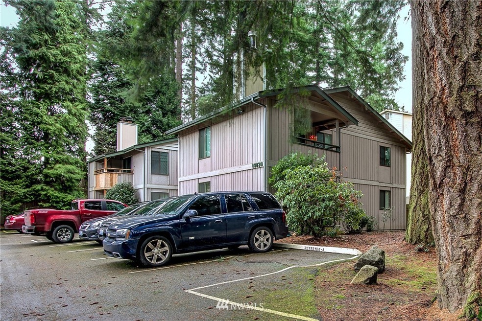 14036 Juanita Dr NE unit A, Kirkland, WA 98034 - photo 1