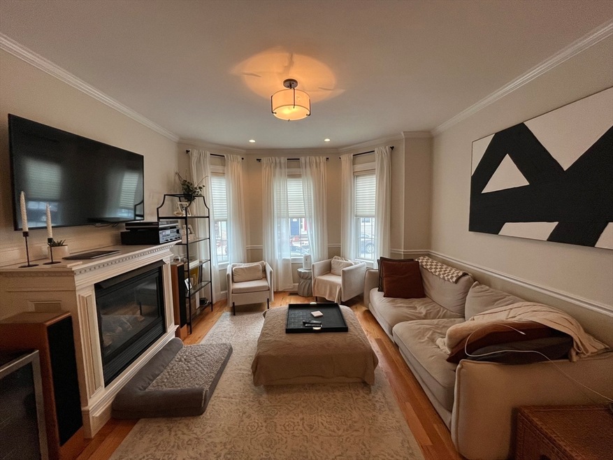 524 E 6th St unit 1, Boston, MA 02127 - photo 1