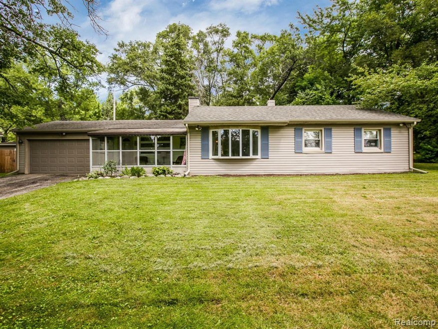 7238 Glascott Ave West-017-028-7238 Glascott Ave00