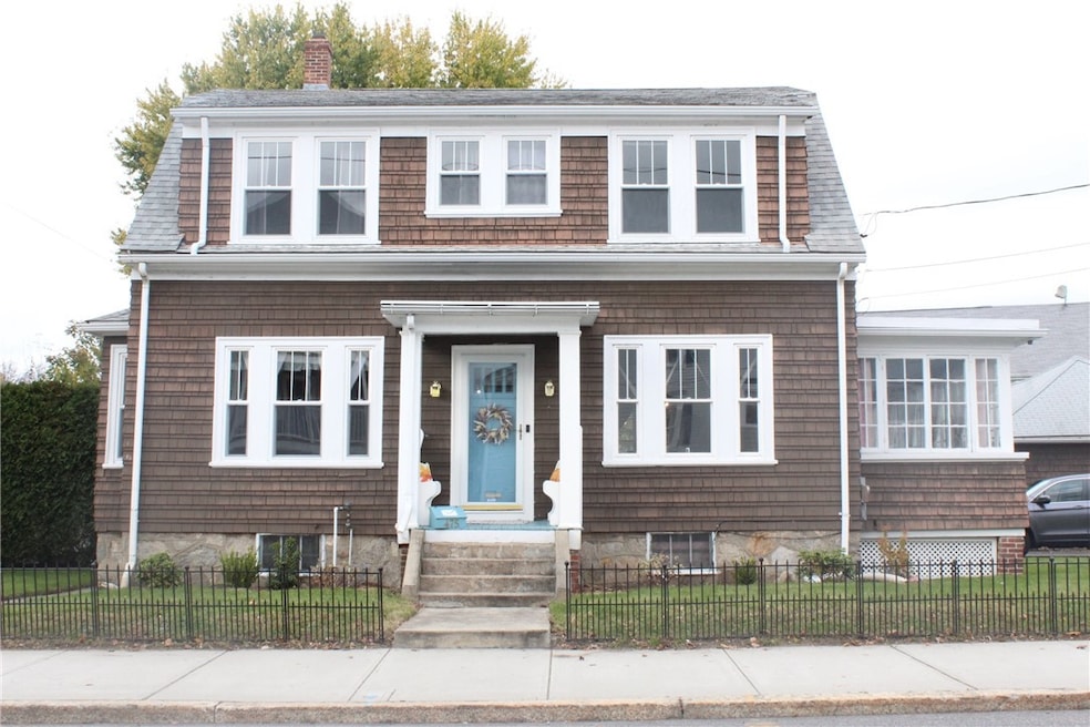 475 Winter St, Woonsocket, RI 02895 - photo 1