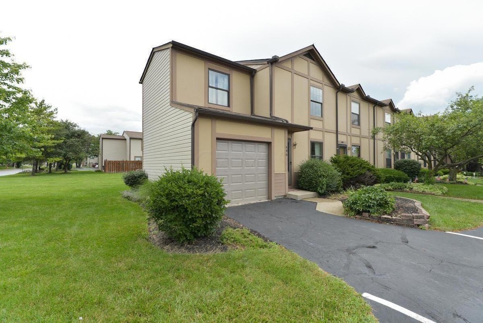 686 Keys View Ct-3