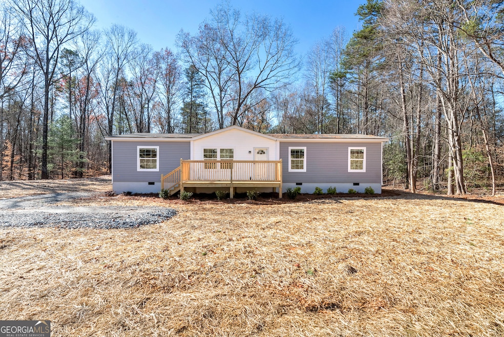 140 Emerald Dr, Clarkesville, GA 30523 - photo 1