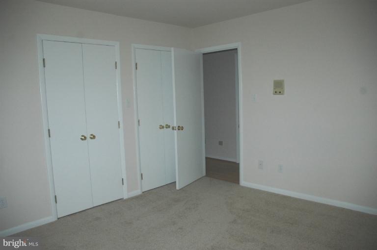 10472 Marsh Rd, Bealeton, VA 22712 - photo 1