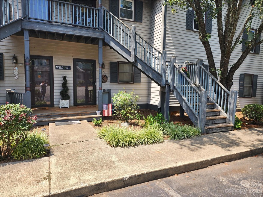 229 Ramsey Ct unit 229, Statesville, NC 28677 - photo 1