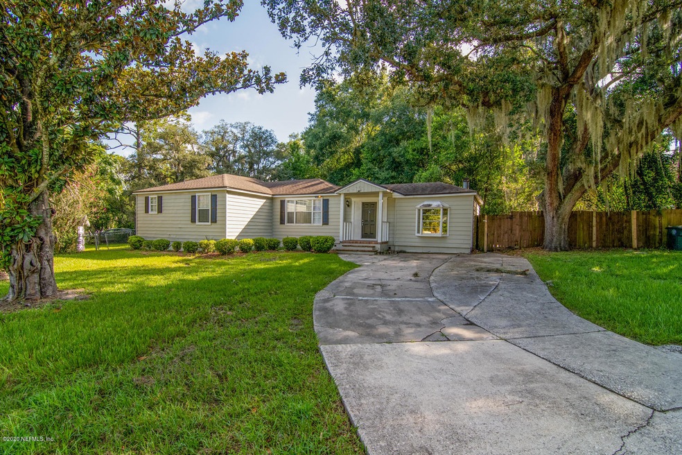 9601 Macarthur Ct S, Jacksonville, FL 32216 - photo 1