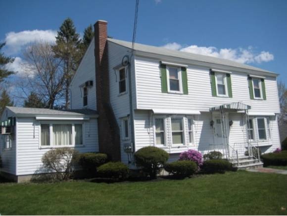 872 Howe St unit 2, Manchester, NH 03103 - photo 1