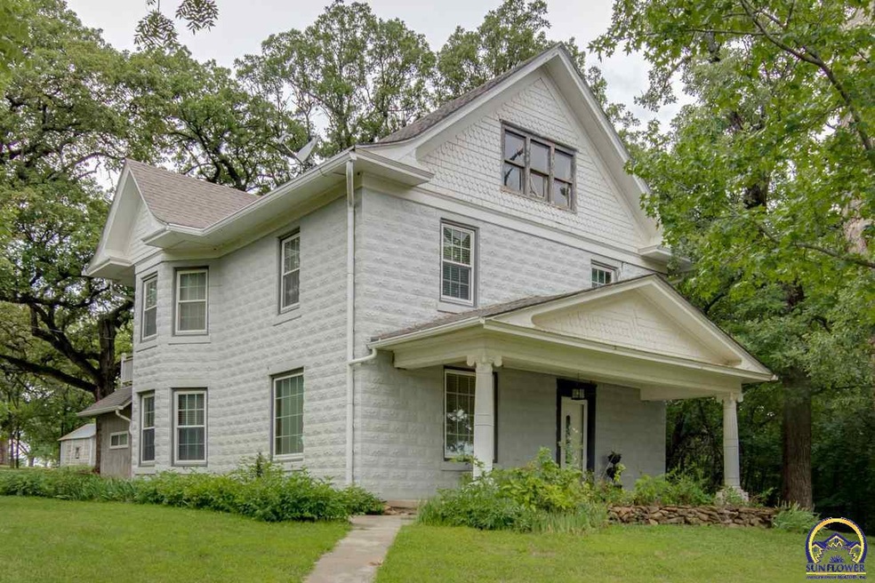 10033 Willard Rd, Topeka, KS 66615 - photo 1