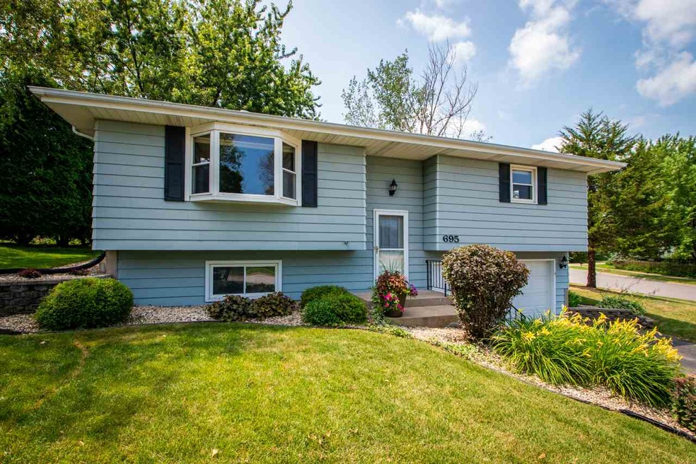 695 Cledel St, Oregon, WI 53575 - photo 1