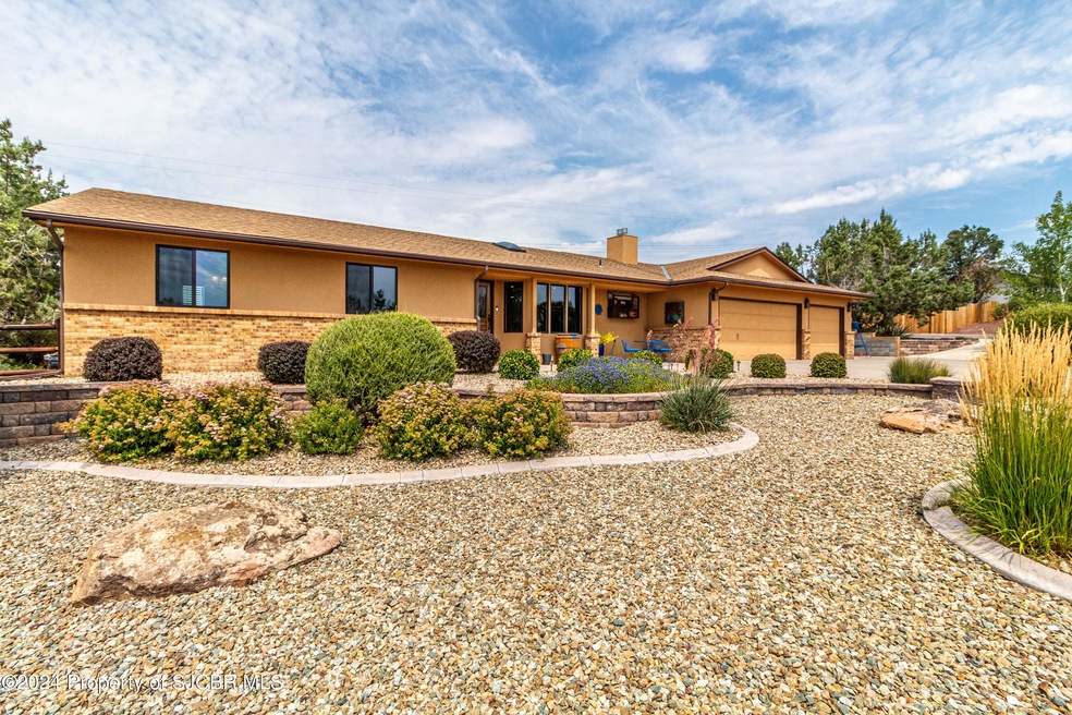 5705 Chaparral Ave, Farmington, NM 87402 - photo 1