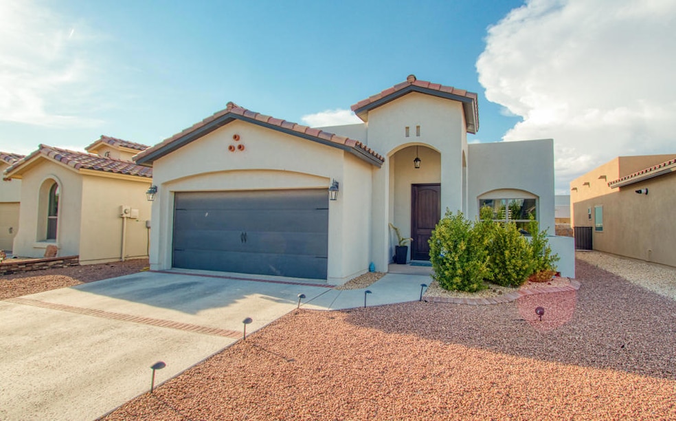 13563 Bradford St, Horizon City, TX 79928 - photo 1