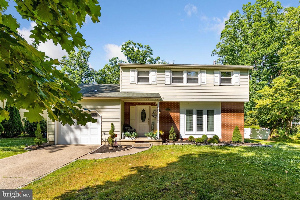 49 White Birch Rd, Blackwood, NJ 08012 - photo 1