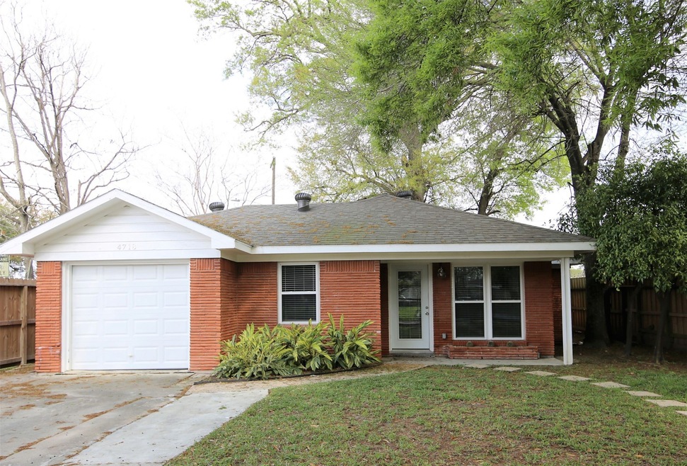 4718 Billingsley St, Houston, TX 77009 - photo 1