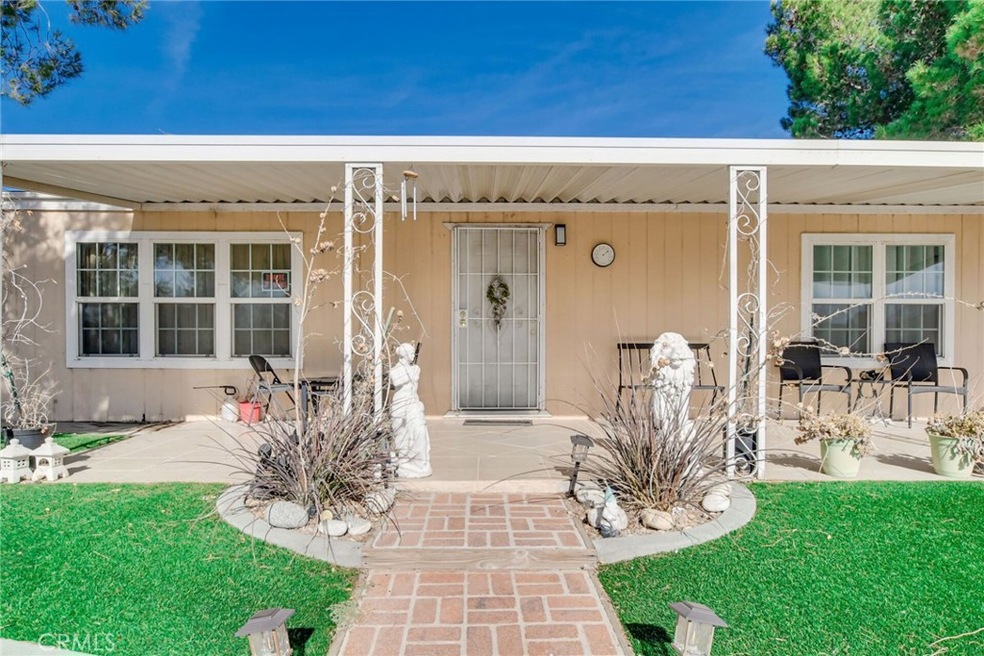 13778 Rodeo Dr, Victorville, CA 92395 - photo 1