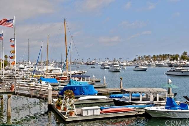Lido Isle boat docks