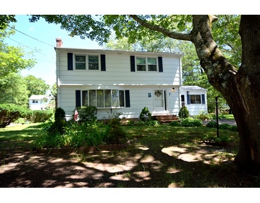 31 Atkinson Dr, Bridgewater, MA 02324 - photo 1