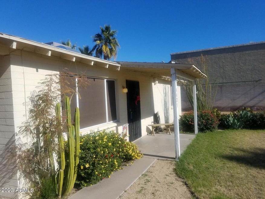 2 Bed, 1 Bath