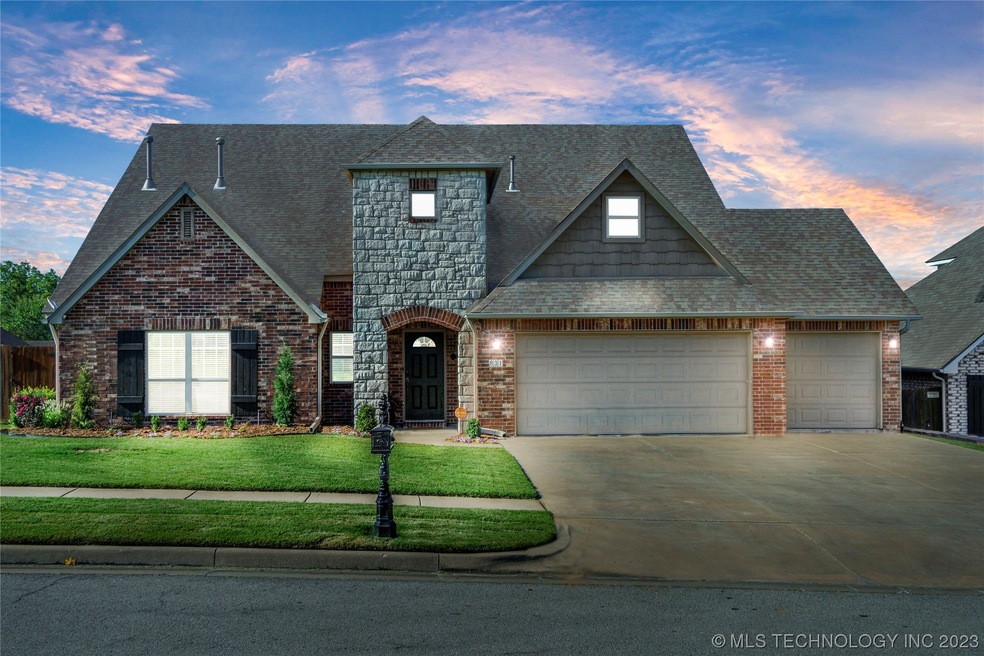 831 W 148th St S, Glenpool, OK 74033 - photo 1