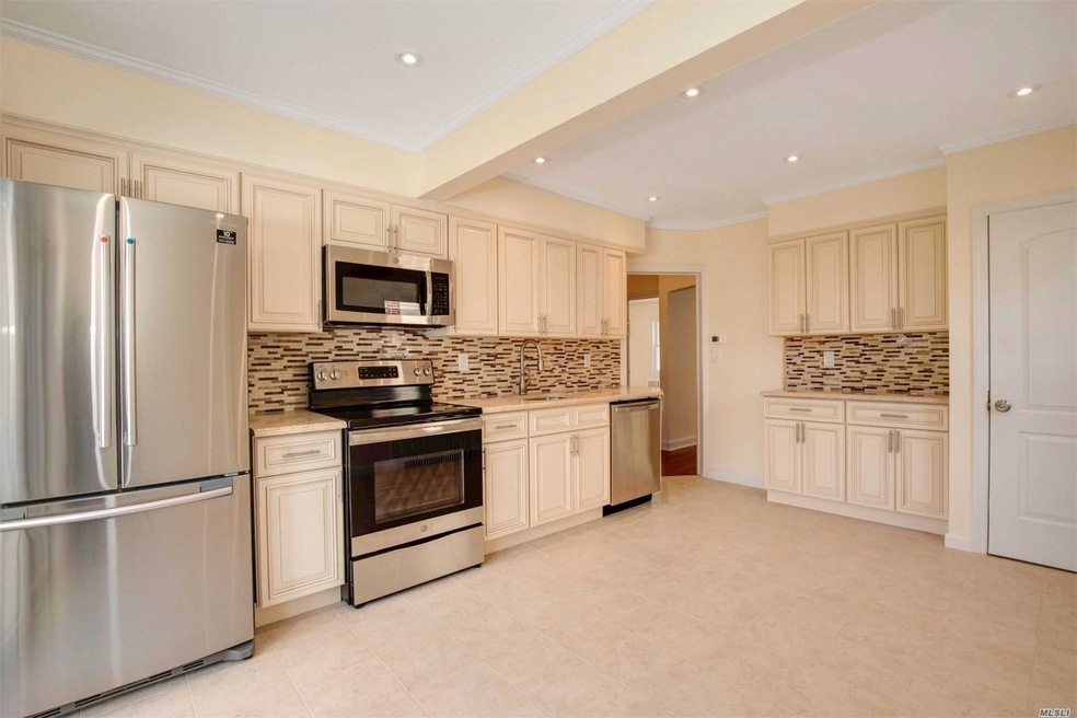 1016 Naple Ave, Franklin Square, NY 11010 - photo 1