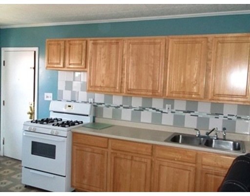 74 Fulton St unit 3 WEST, Fall River, MA 02720 - photo 1