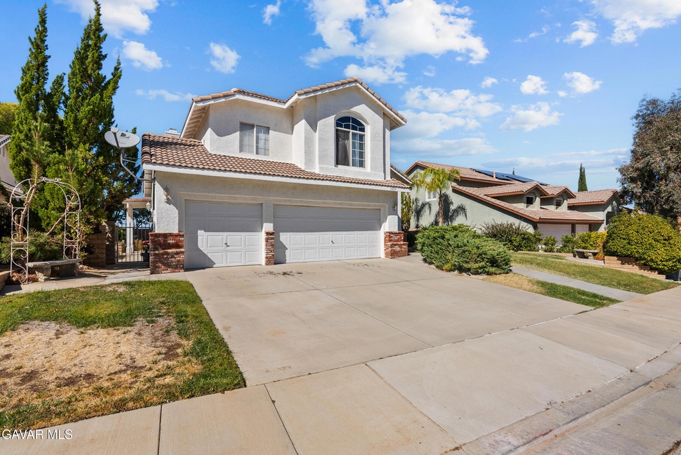 3425 Caspian Dr, Palmdale, CA 93551 - photo 1