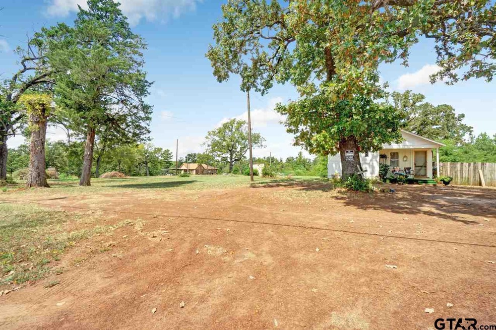 10692 County Road 210, Tyler, TX 75707 - photo 1