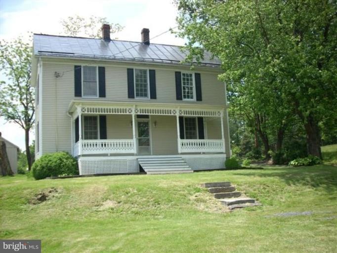 1909 Oranda Rd, Strasburg, VA 22657 - photo 1