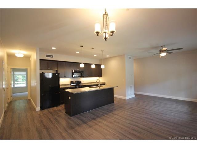 140 E High St, East Hampton, CT 06424 - photo 1