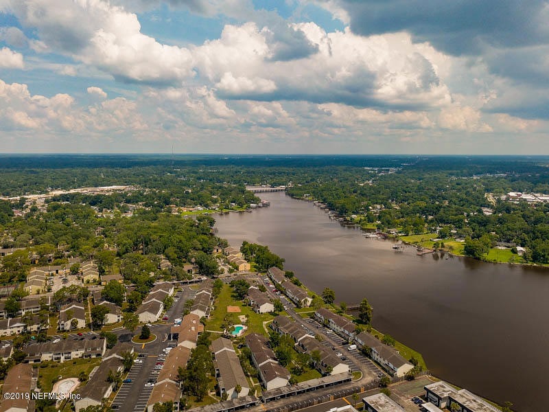 4419 Shiloh Ln, Jacksonville, FL 32210 - photo 1