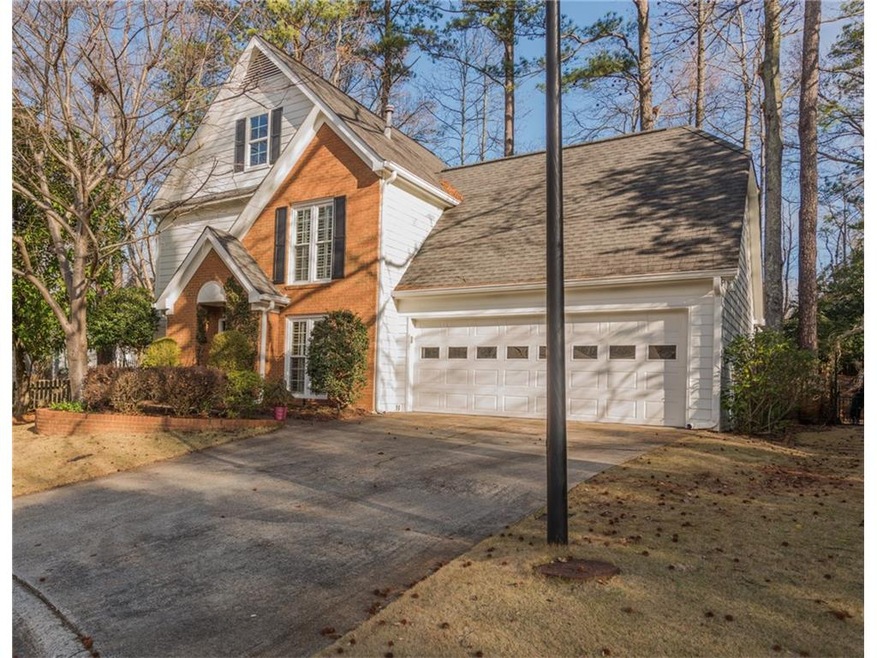 Location! Location! Location!  Between Marietta Sq