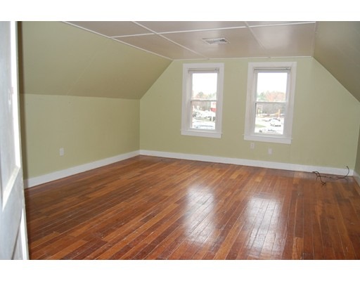 1 Tarkiln Rd unit 3, Kingston, MA 02364 - photo 1