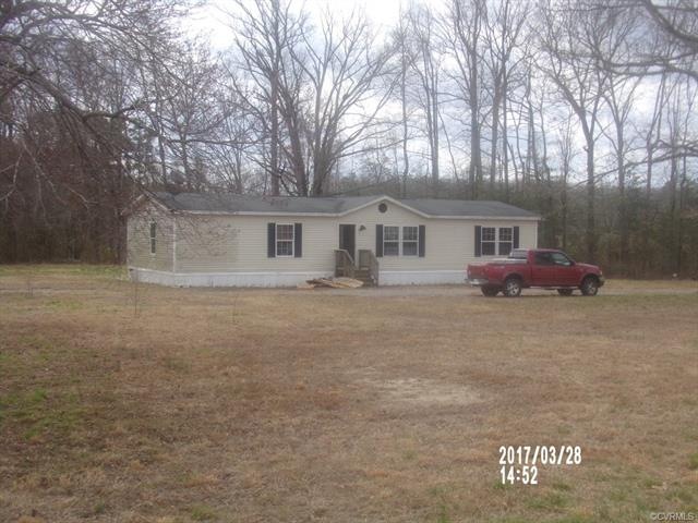 3810 Leedstown Rd, Colonial Beach, VA 22443 - photo 1